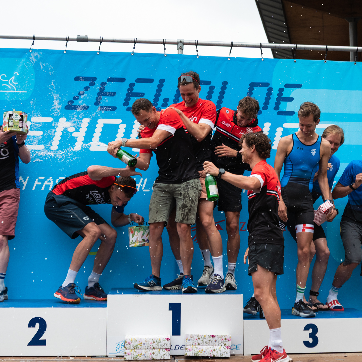 Beelden artikelen vierkant2 Beelden artikelen vierkant2